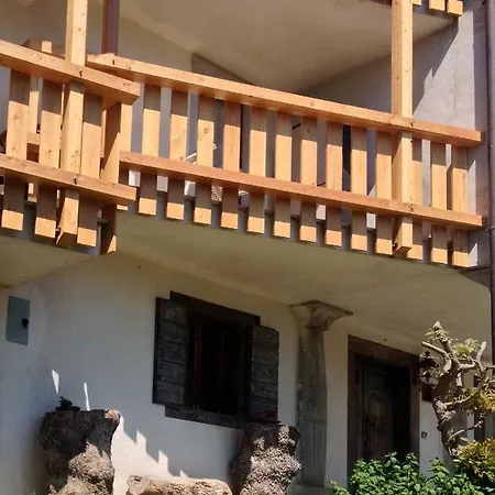 Landhaus A Typical Flat In Carnia Ravascletto
